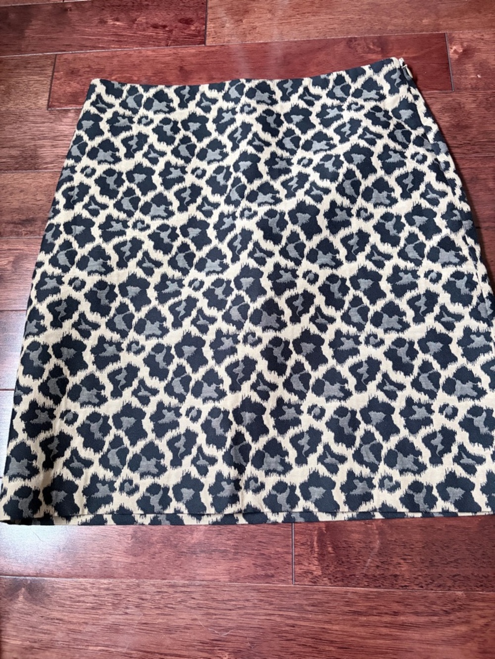 Talbots Leopard Print Mini Skirt in Beige and Black